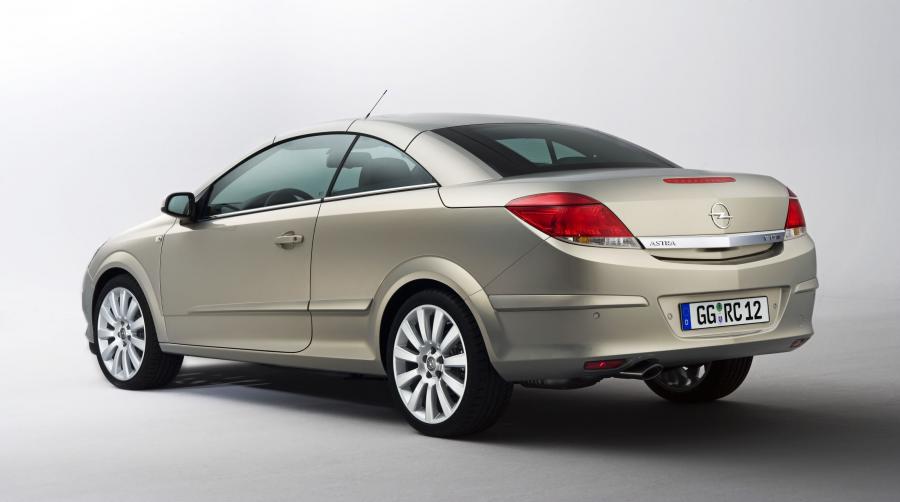  Opel Astra Twin Top 2007 года  (фото 105 из 131)